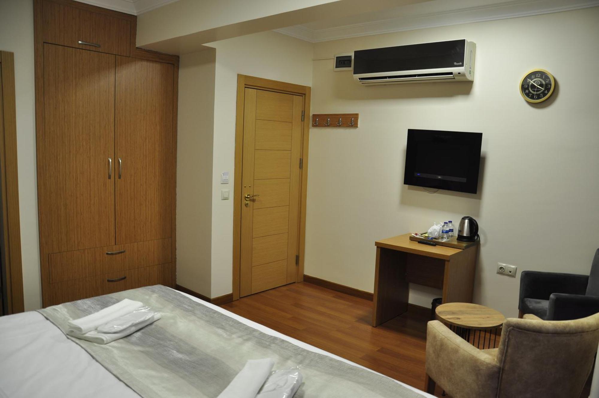 My World Hotel อิสตันบูล ภายนอก รูปภาพ