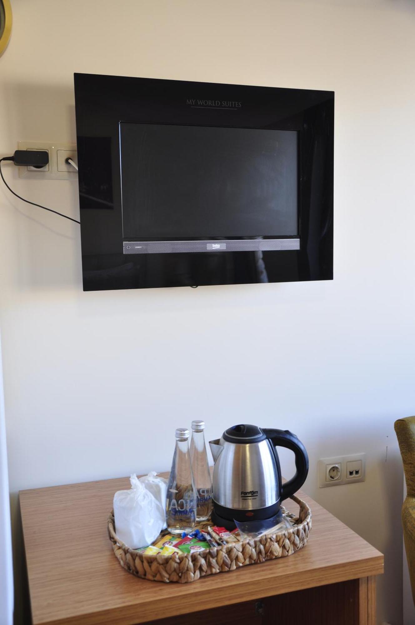 My World Hotel อิสตันบูล ภายนอก รูปภาพ