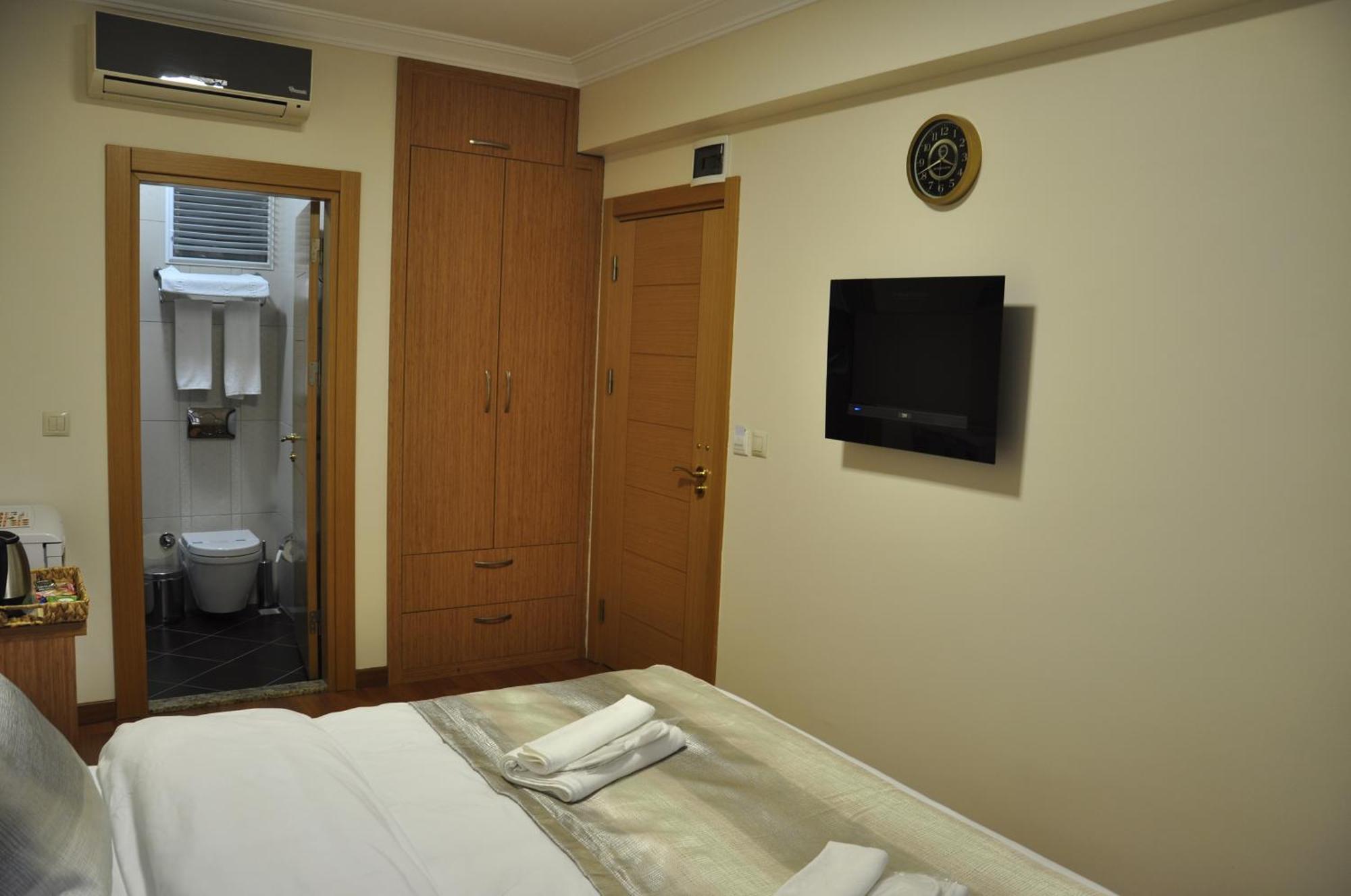 My World Hotel อิสตันบูล ภายนอก รูปภาพ
